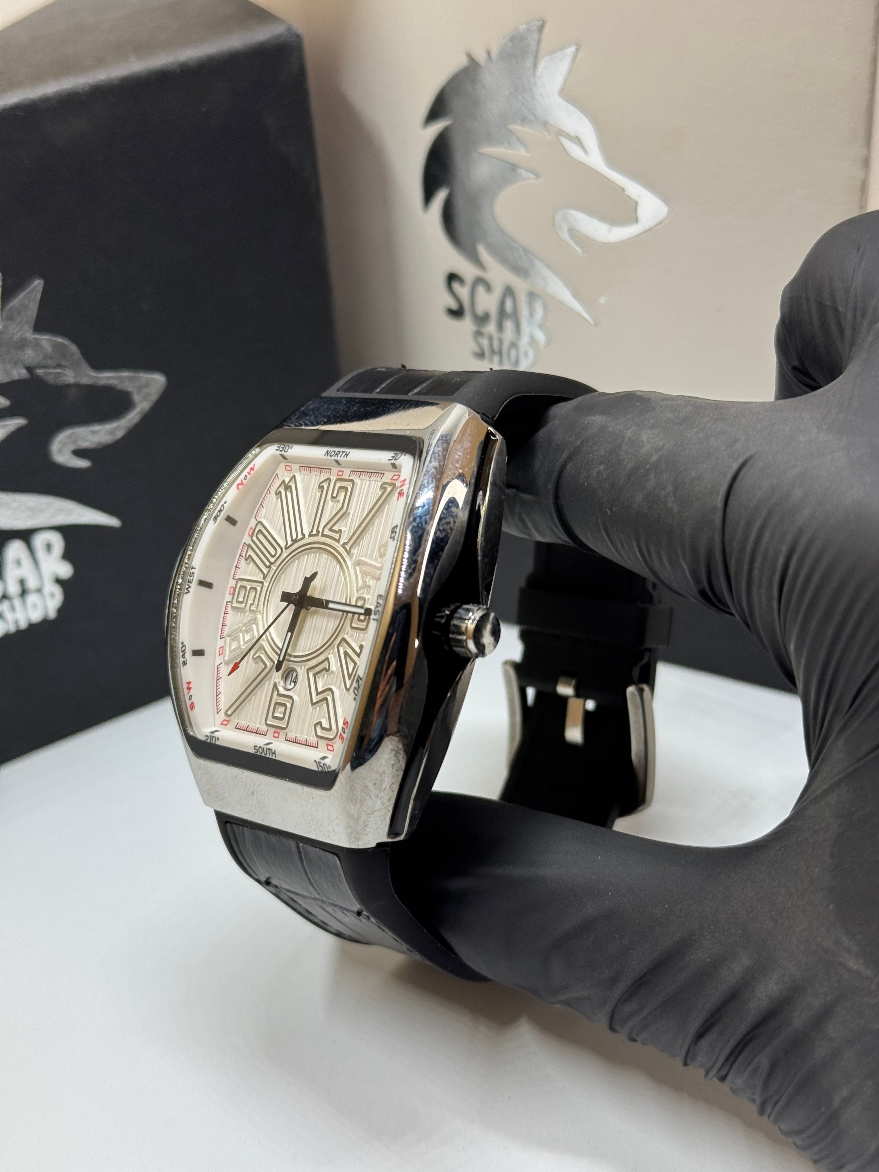 FM Premium Model (white)