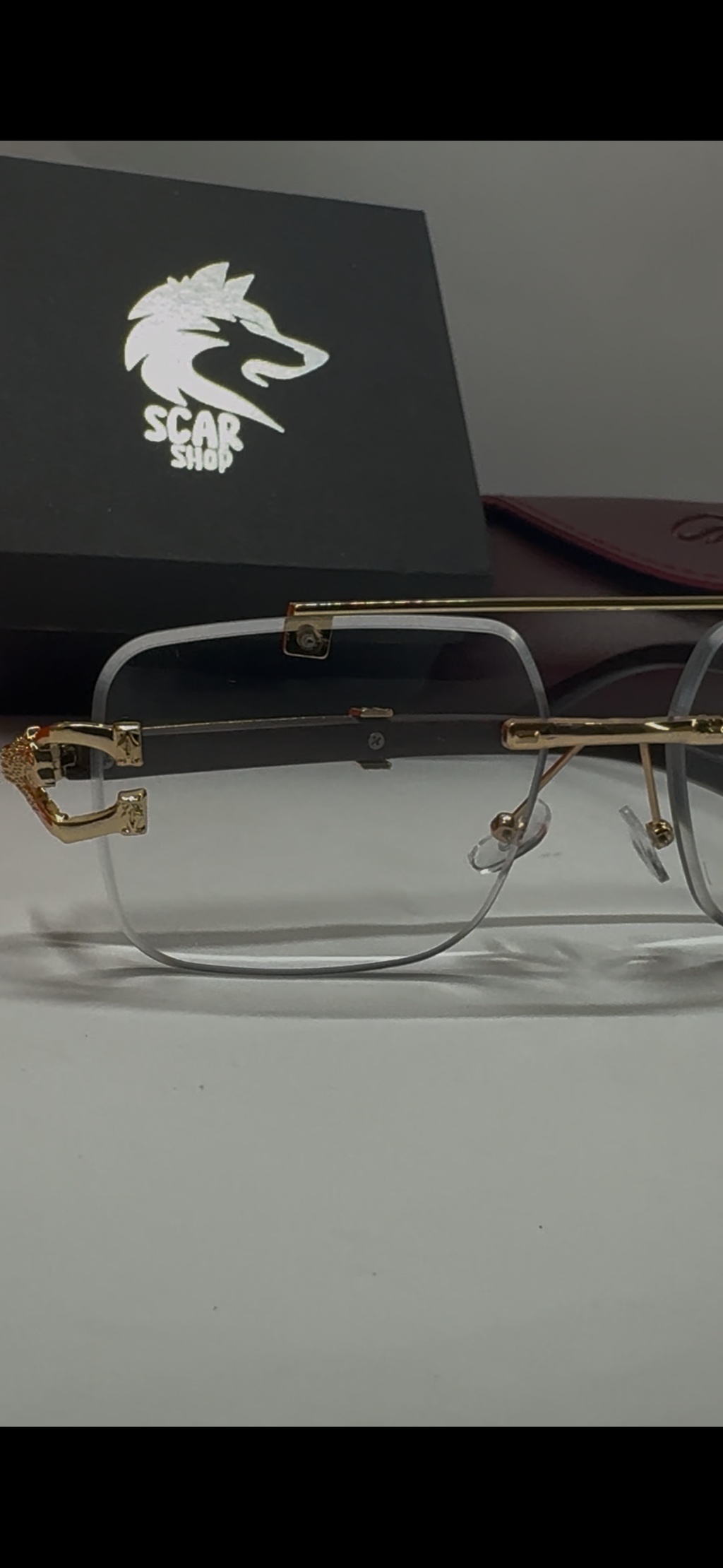 Soler Cheta (glasses)